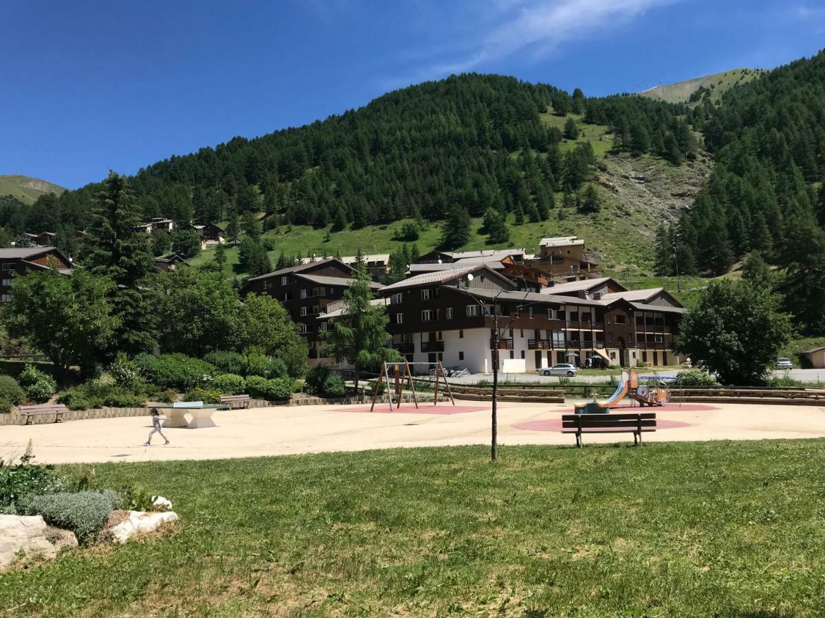 Studio Chaleureux A La Foux D'Allos Exterior photo